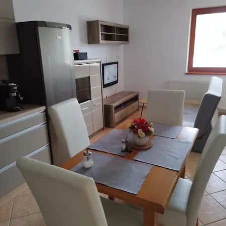 Domcek Badin, Banska Bystrica Holiday home *